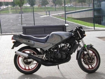 Vendo rd 350 japonesa, motor bicilindrico de 2 tiempos, en p