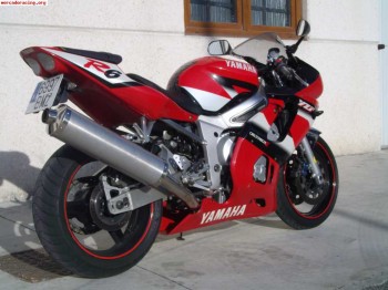 Yamaha r6 