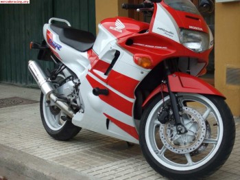 Se vende cbr 600f del 91