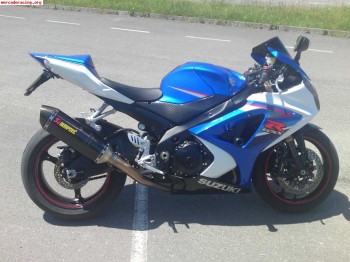 Vendo o cambio gsxr 1000 año 2008 escucho ofertas