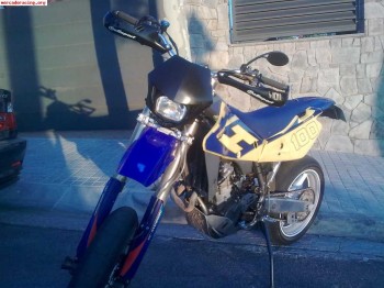 Supermotard 450 matriculada