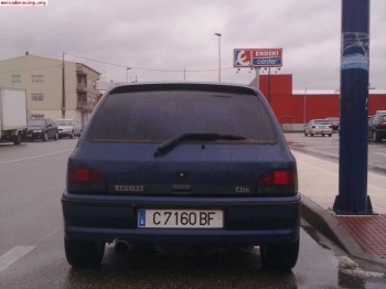 Vendo o cambio clio 16v por moto de 600cc