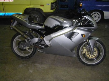 Cagiva mito 2005