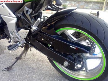 Se cambia por coche o vende kawasaki z750