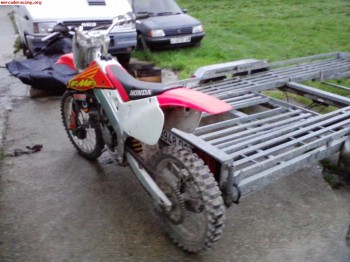 Vendo honda cr 125 de cross