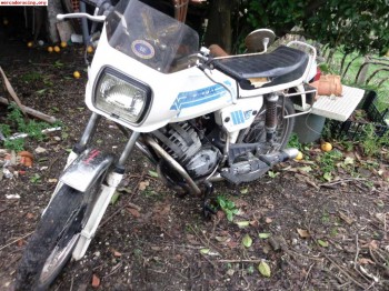 Compro moto antigua para restaurar