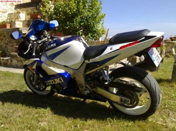 Suzuki - gsxr 600 - 3200€
