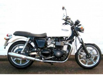 Triumph boneville t100 2009