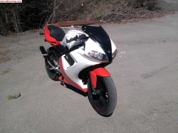 Se vende o se cambia moto