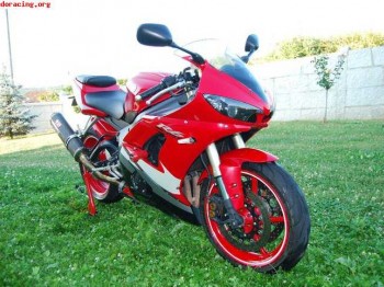 Se vende yamaha r6