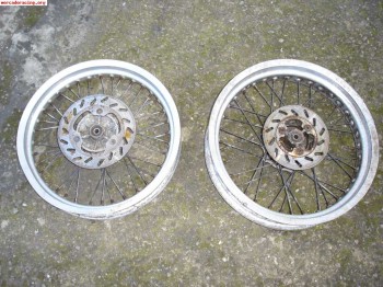 Llantas de supermotard