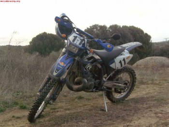 Cambio moto de enduro por coche para subidas