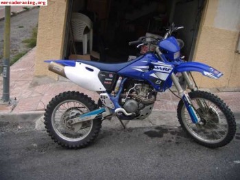 Se vende o se cambia moto de enduro