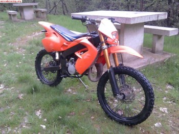 Se vende o cambian motos de 50cc