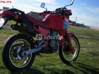 Honda dominator 650-91 (1200euros)