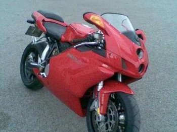 Ducati 749 s se aceptan cambios