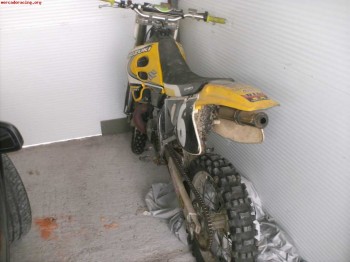 Vendo o cambio suzuki rm de 250cc 