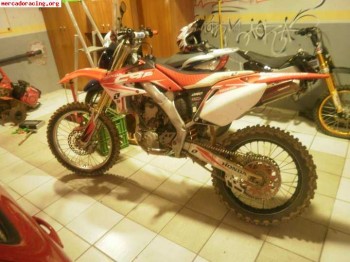 Honda crf 250r  1.900€