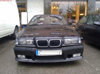 Recojo moto 125 por bmw compact e36 un 323 170 cv 