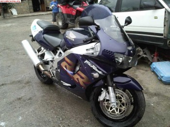 Honda cbr