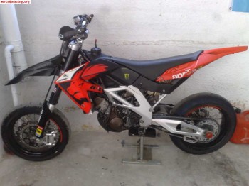Aprilia sxv 550 supermotard de calle cambio coche