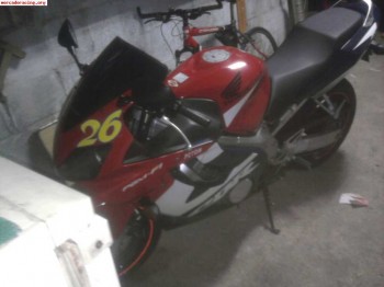 Se vende o se cambia cbr 600