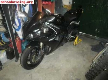 Vendo r1 del 2004
