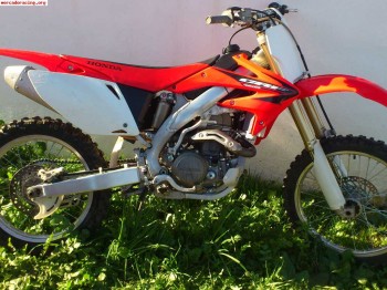 Honda crf 450r totalmente nueva...