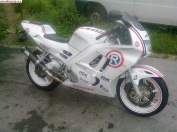 Honda cbr f 600