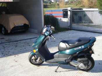 Scooter aprilia leonardo 150cc