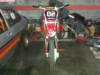 Honda cr 250r 
