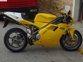 Vendo ducati 996  11.000 k m 