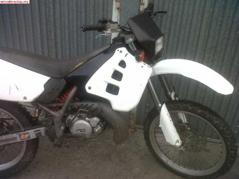 Aprilia rx vendo o cambio x coche para slalom