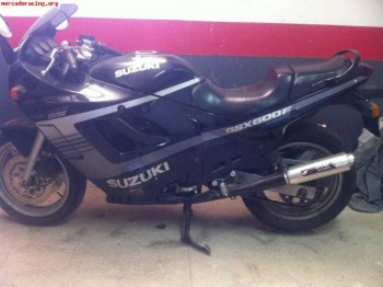 Se vende o se cambia gsx f 600