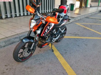 Ktm 125 duke con extras