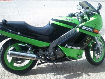Kawasaki - zzr 250 del 99