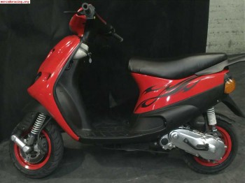 Piaggio zip refrigerada por agua