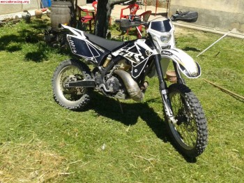 Gasgas ec 250 2007 (2200 euros)