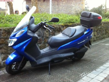 Vendo moto burgman 125cc