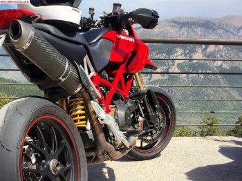 Ducati hypermotatd 1.100s año 2007 