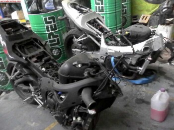 Yamaha r6 y suzuki gsx-r año 2006 para piezas