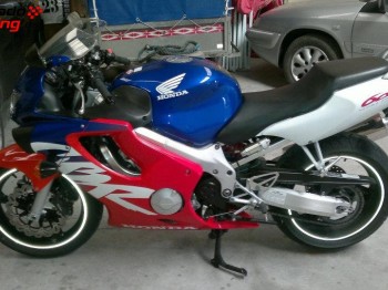 Honda cbr 600 f.