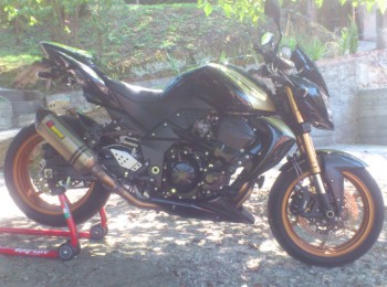 Se vende kawasaki 750 zr