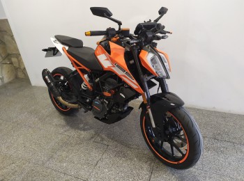 Ktm duke 