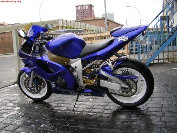 Vendo yamaha r6