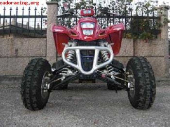 Se vende quad suzuki ltz,con muchos extras