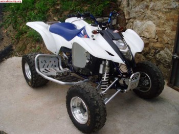 Suzuki ltz 2006