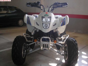 Cambio o vendo susuki ltz 400