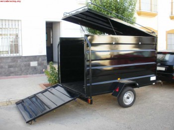 Remolque cerrado - quad, motos o carga