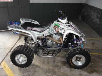 Se vende suzuki ltz 400
